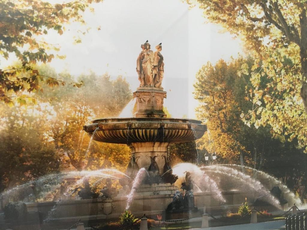 Villa Aix Centre Avec Piscine เอ็ก-ซอง-โพรวองซ์ ภายนอก รูปภาพ